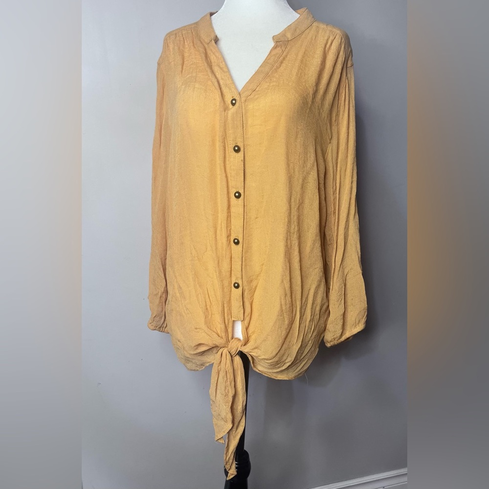 NWOT Antilia Femme XL Womans Tunic in Krinckly Mustard Colored Material!